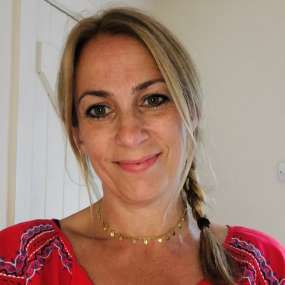 Suzanna Rolfe, Project Officer (based in Central Team)